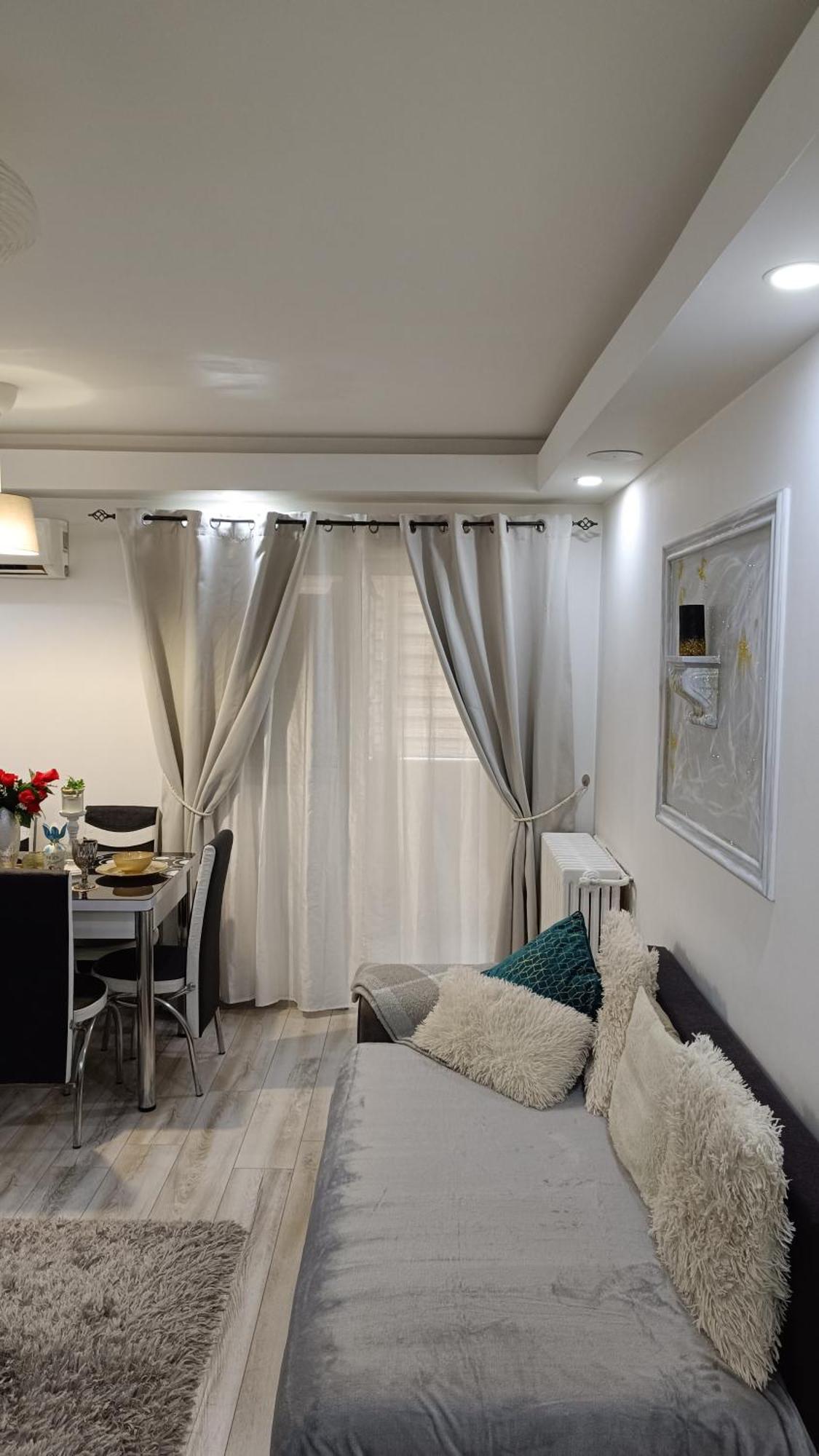 Sistem Apartament 3 Camere! Bucureşti Ngoại thất bức ảnh